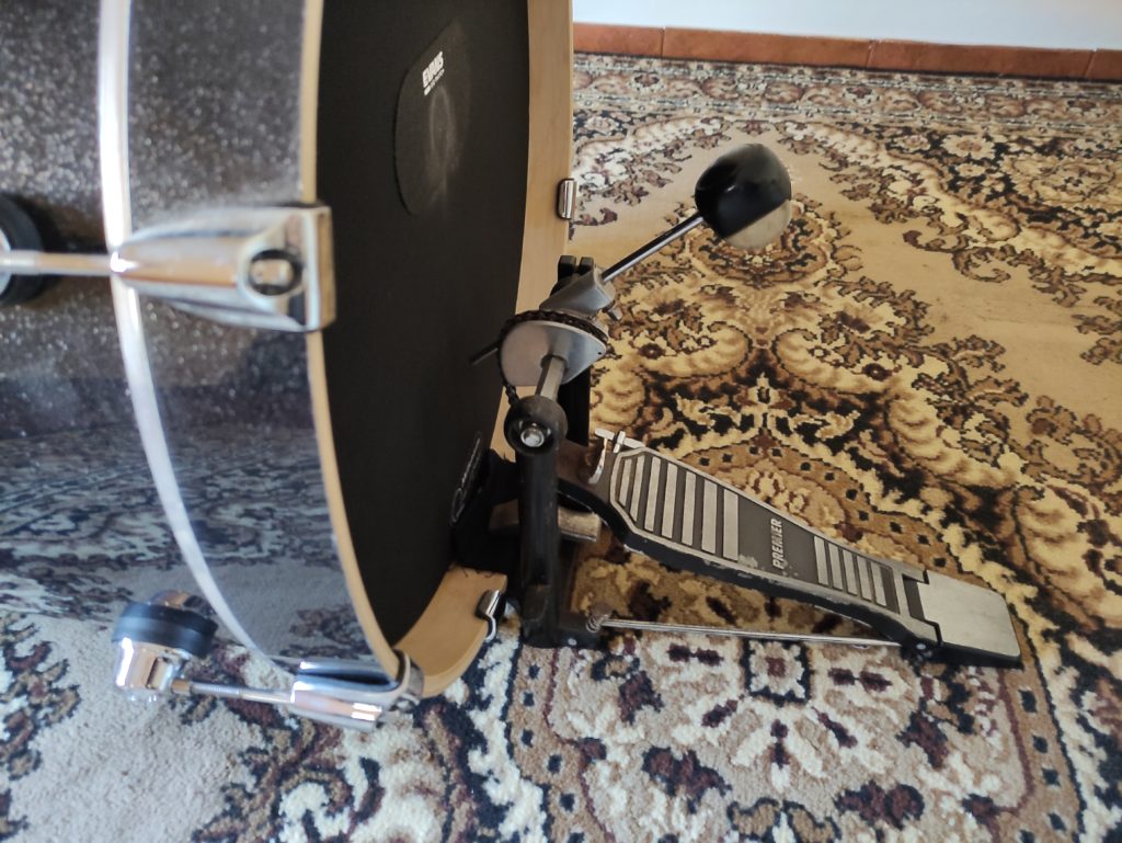 bass drum pedal placement